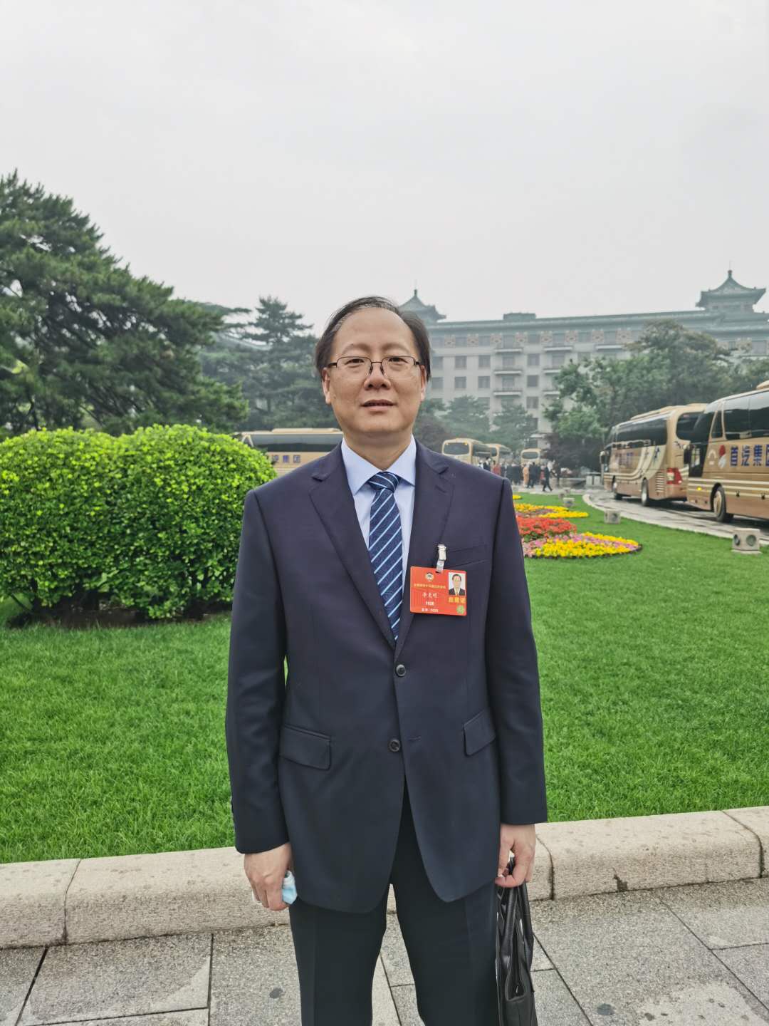 7.全国政协委员、完美网-完美网(中国)沈飞副总经理、总工程师李克明